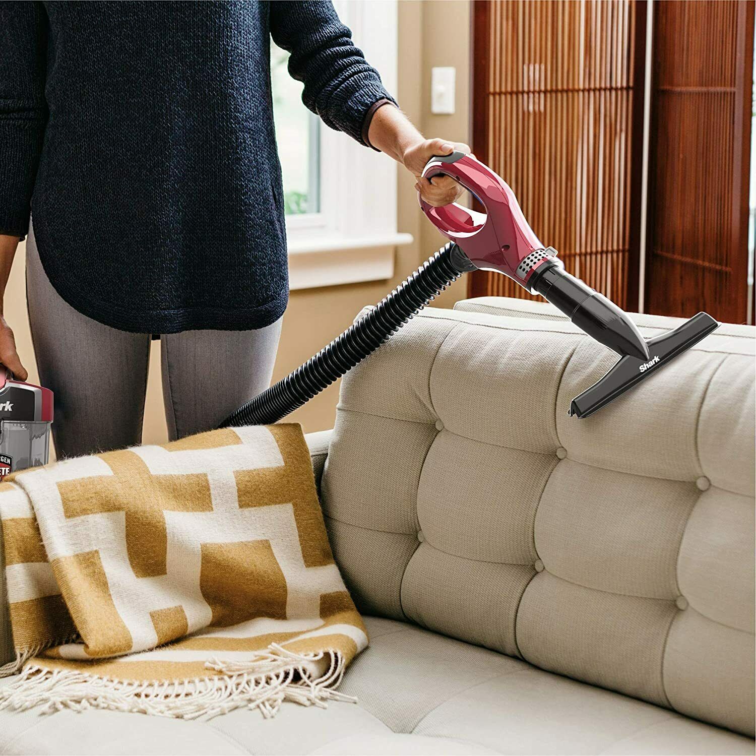 Shark ZU561 Navigator Lift-Away Self-Cleaning Brushroll Upright Vacuum