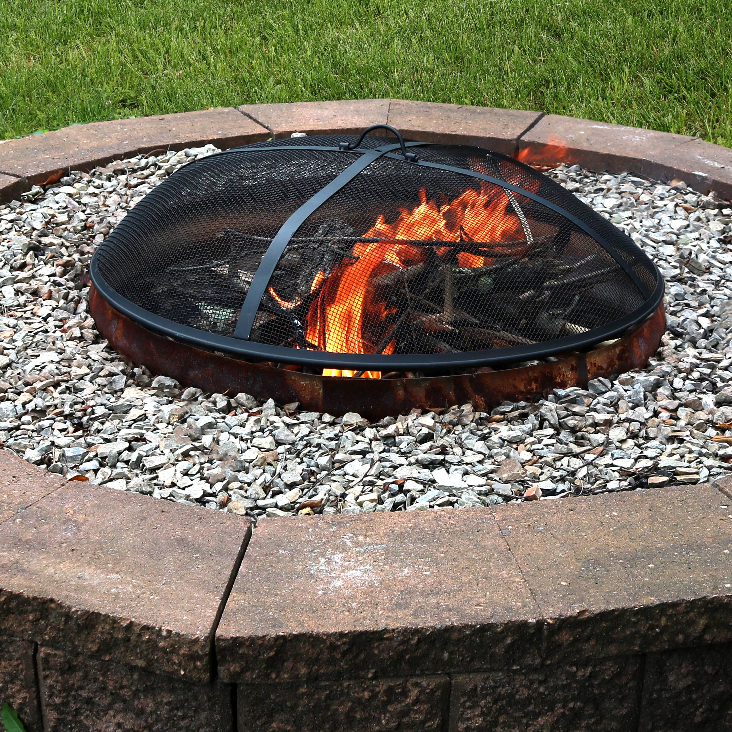 Sunnydaze Outdoor Heavy-Duty Steel Mesh Round Camp Fire Pit Spark Screen Lid with Handle - 36″ - Black