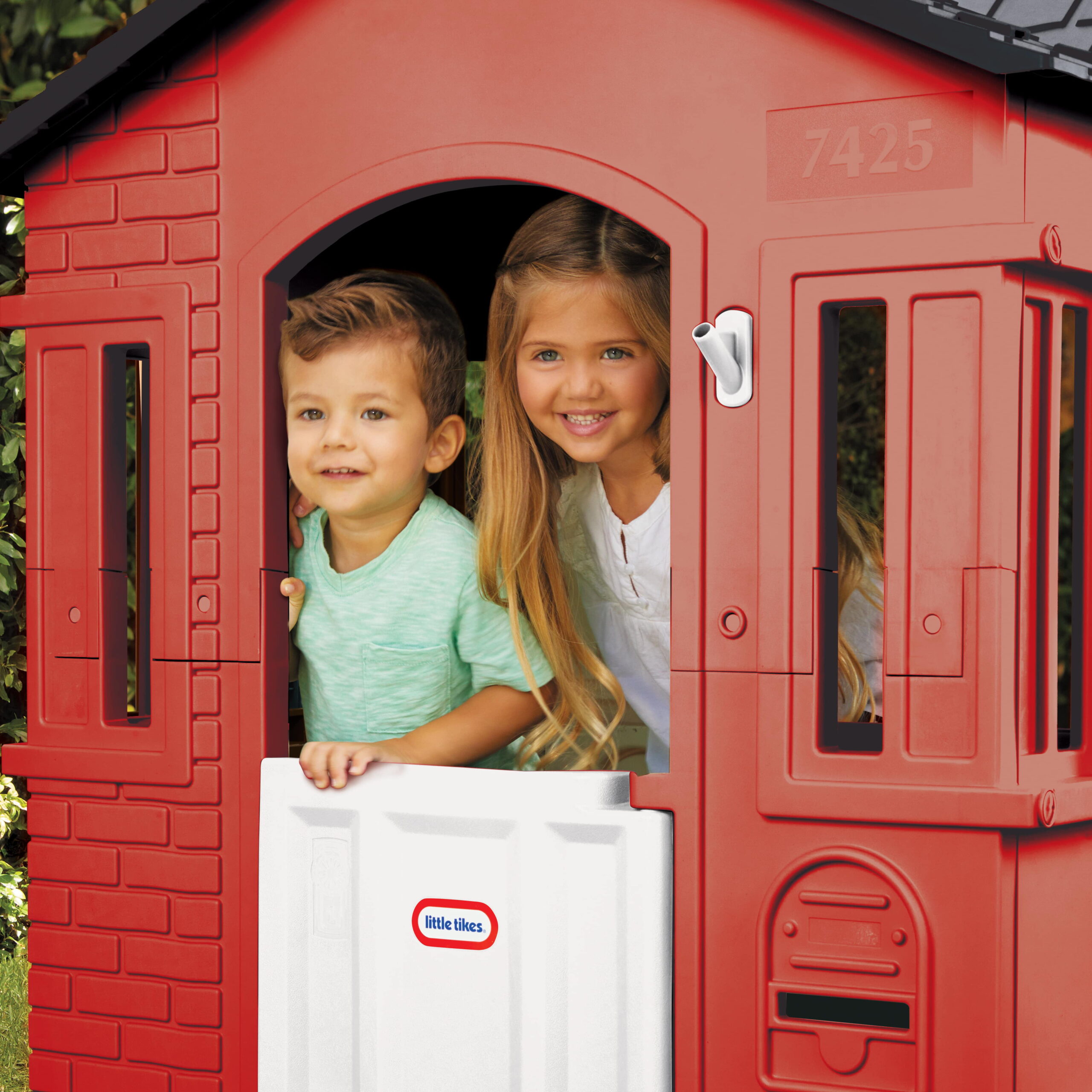 Little Tikes Cape Cottage House. Red with Working Door. Window Shutters. Flag Holder | Easy Installation Process Kids 2-6 Years Old