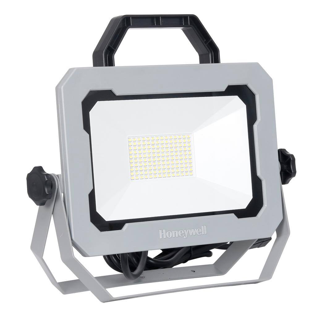 Honeywell WK017001S100 7000 Lumen Portable LED Work Light with Tripod