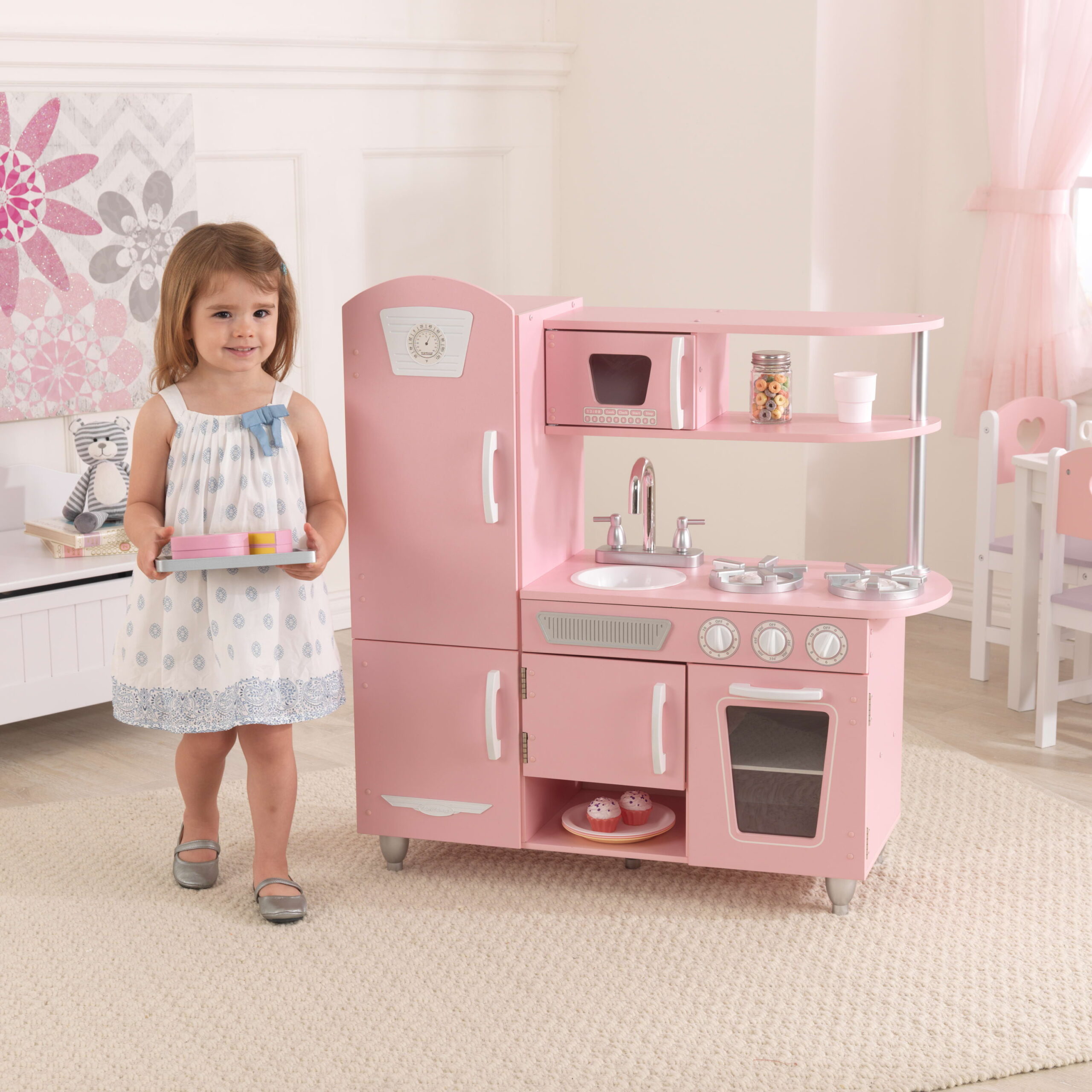 KidKraft Vintage Wooden Play Kitchen with Working Knobs. Pink