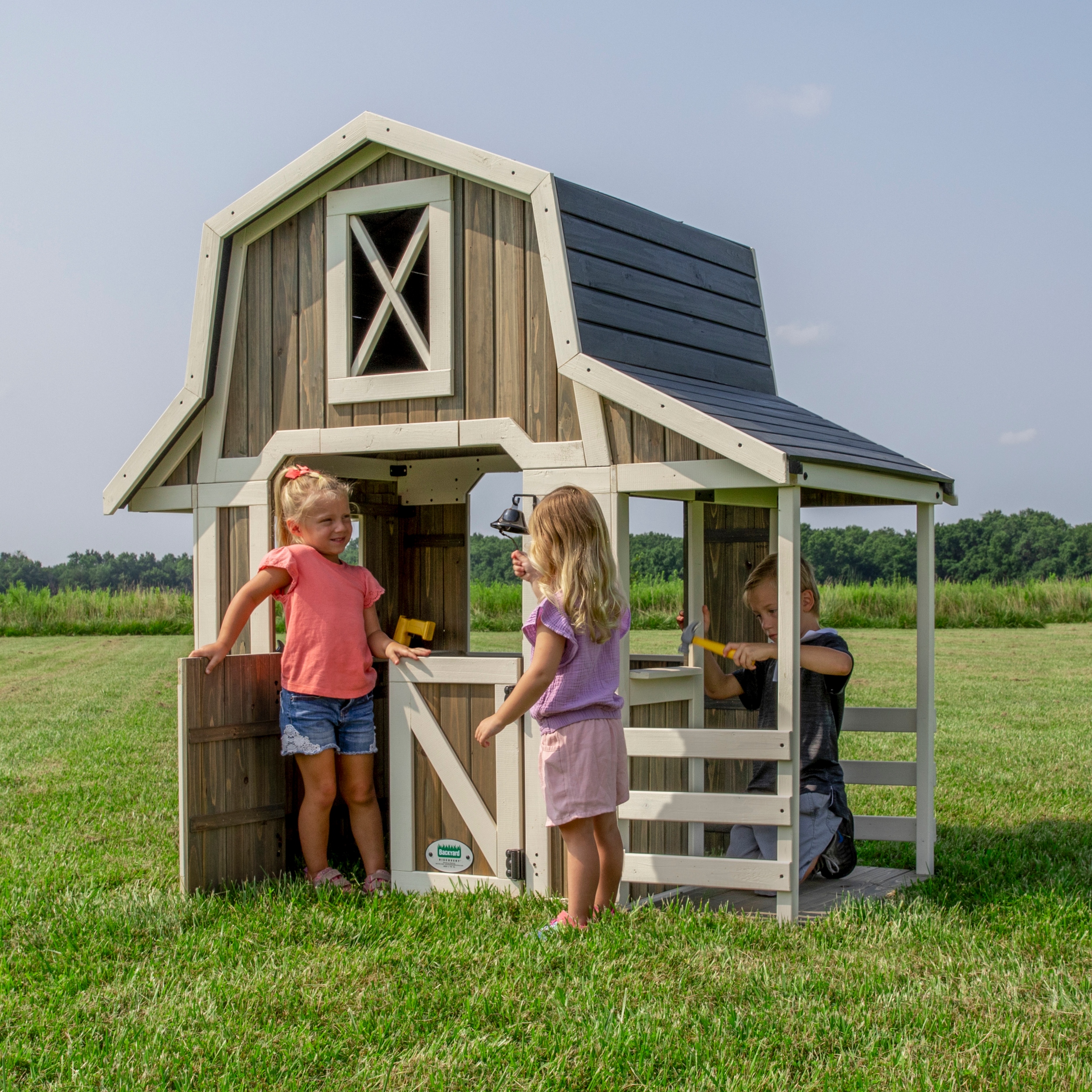 Backyard Discovery Little Country Workshop Playhouse