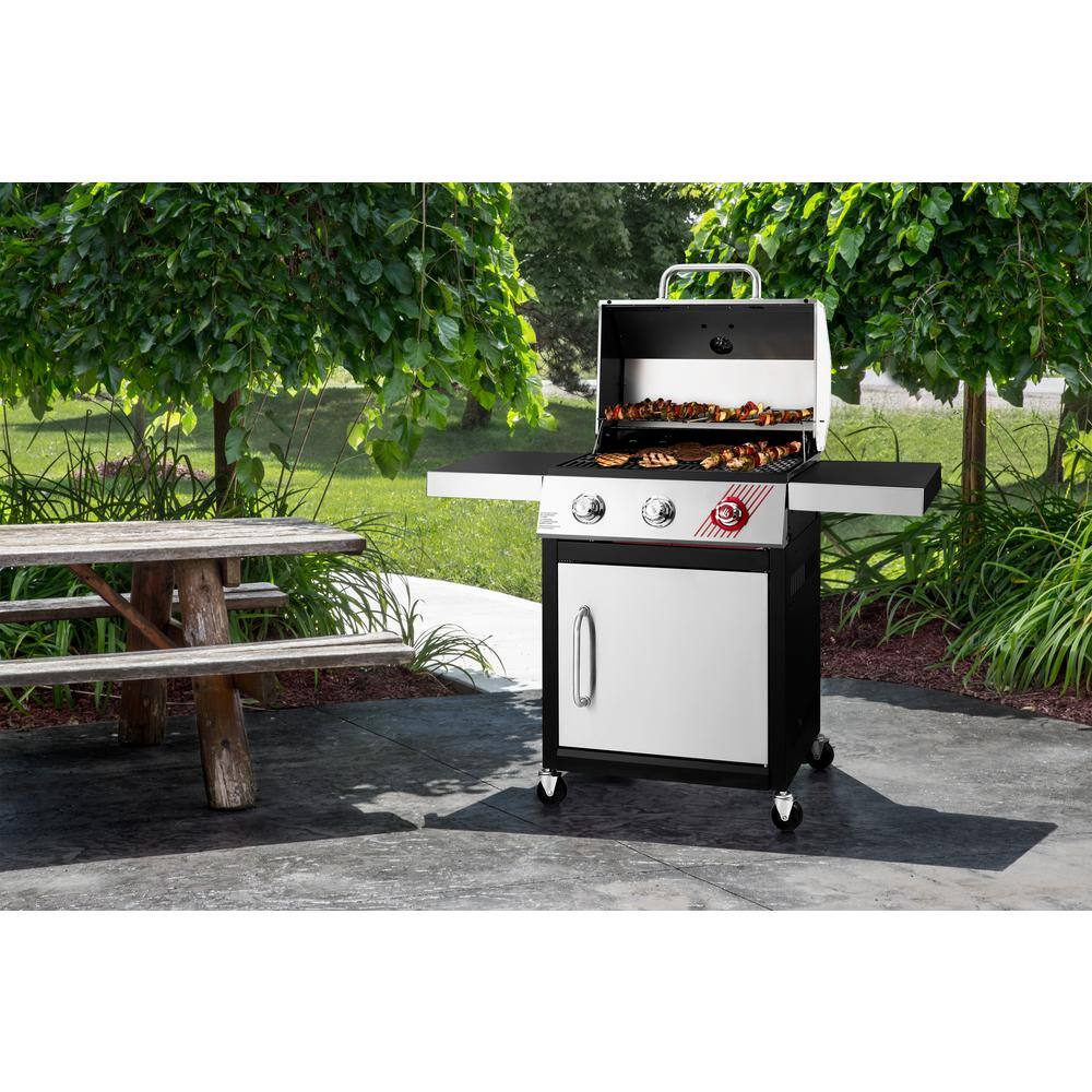 Dyna-Glo DGF371CRP-D 3-Burner Propane Gas Grill in Stainless Steel with TriVantage Multifunctional Cooking System