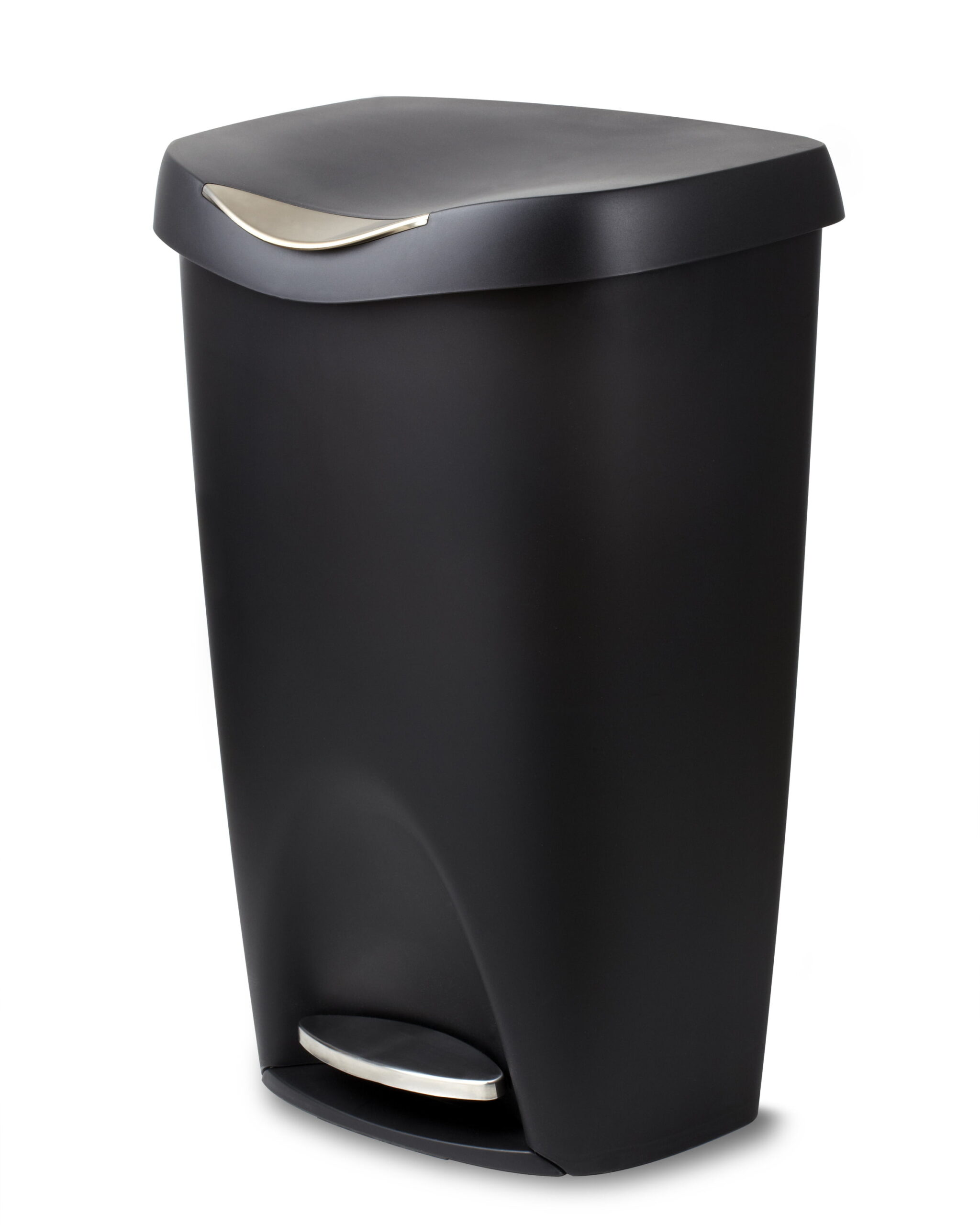 Umbra 13 gal Brim Plastic Step Soft Close Lid Kitchen Trash Can. Black