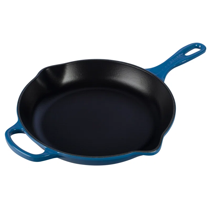 Le Creuset LS2024-2359 Enameled Cast Iron Signature Iron Handle Skillet. 9″ (1-3/8 qt.). Marseille