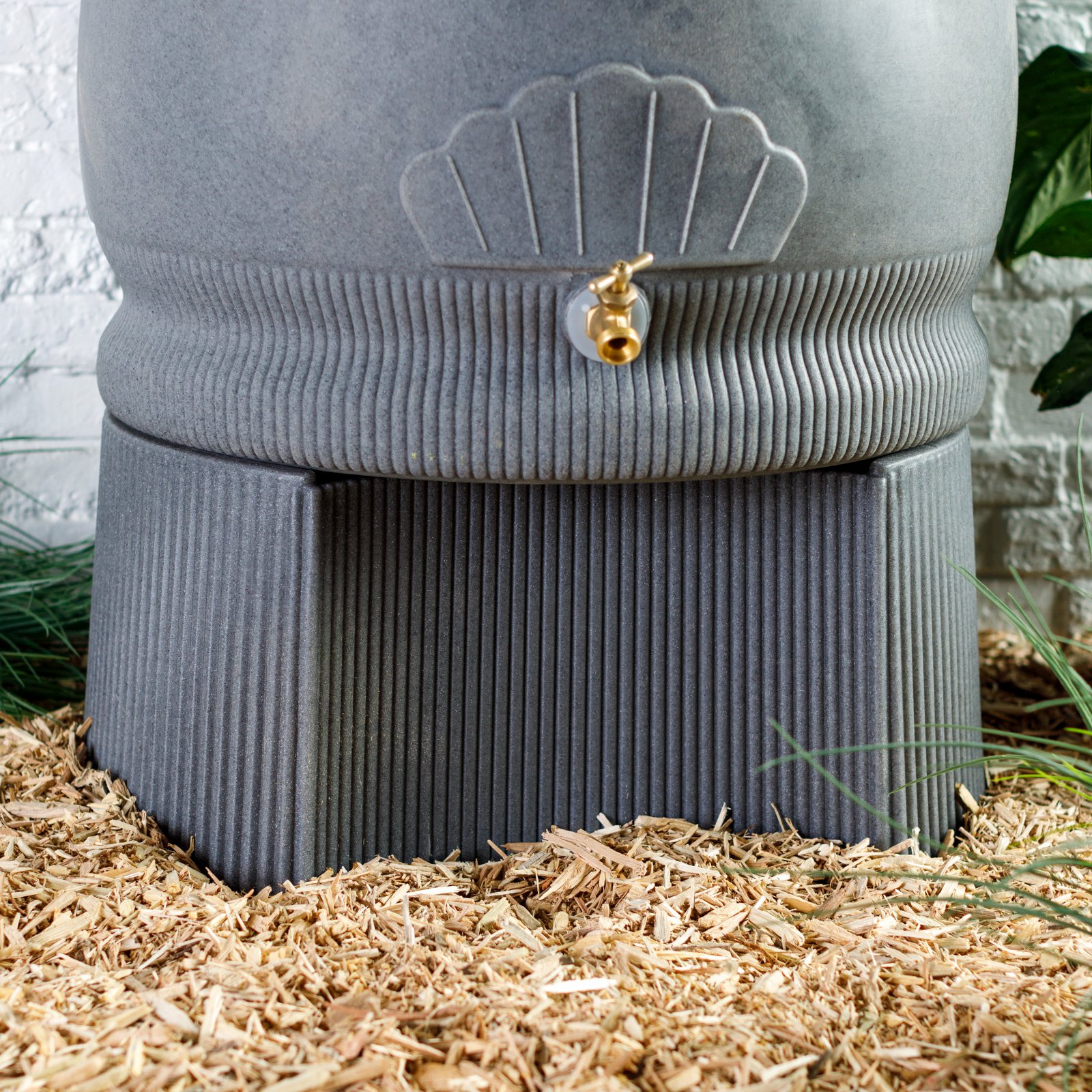 Good Ideas Rain Wizard Urn Rain Barrel Stand. Terra Cotta