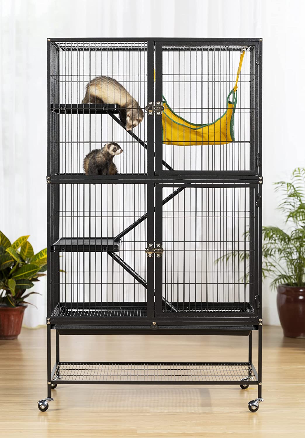 Prevue Hendryx Black Feisty Ferret Cage. Black Hammertone