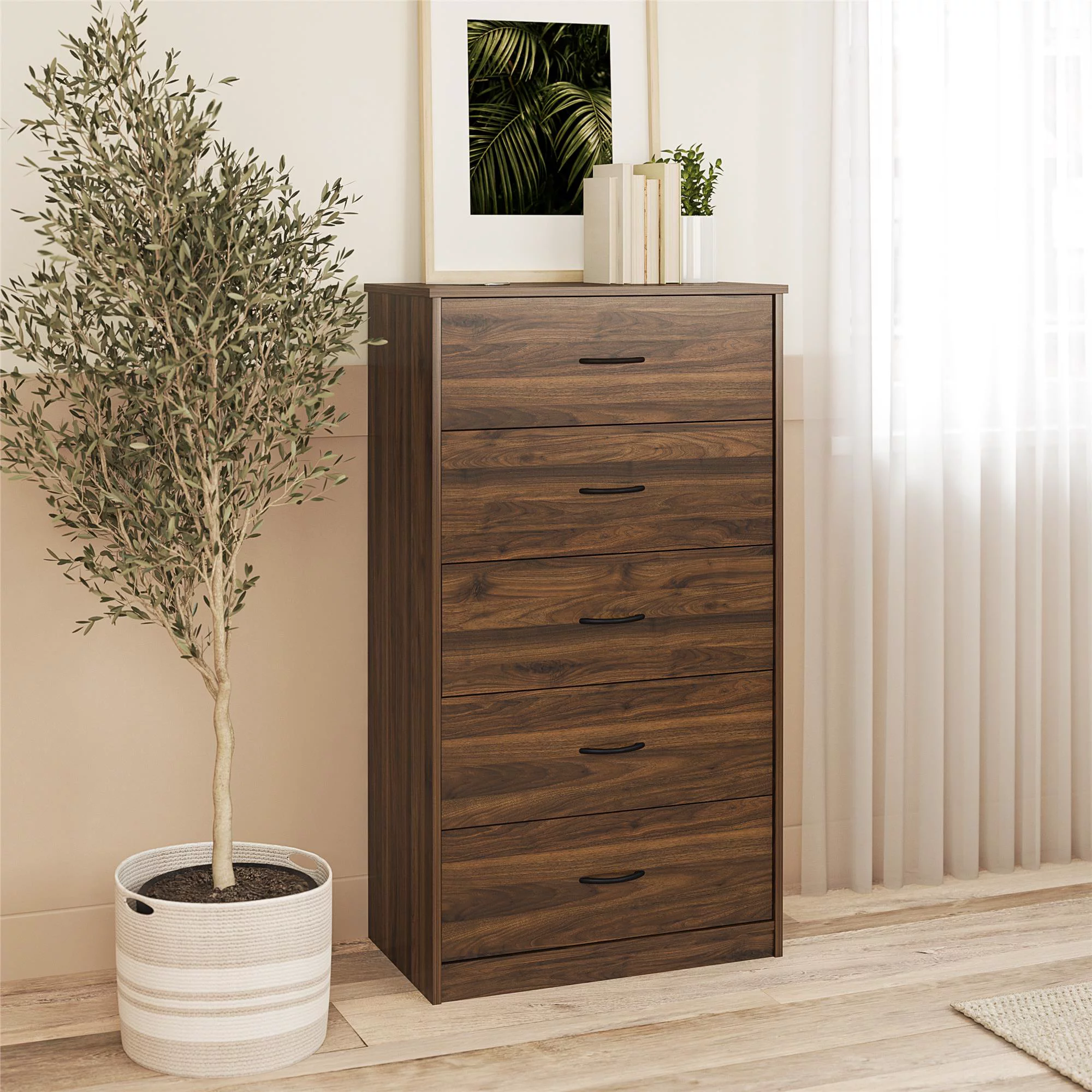 Mainstays Classic 5 Drawer Dresser. Walnut