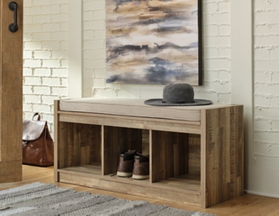 Signature Design by Ashley Gerdanet Storage Bench. Beige/Brown