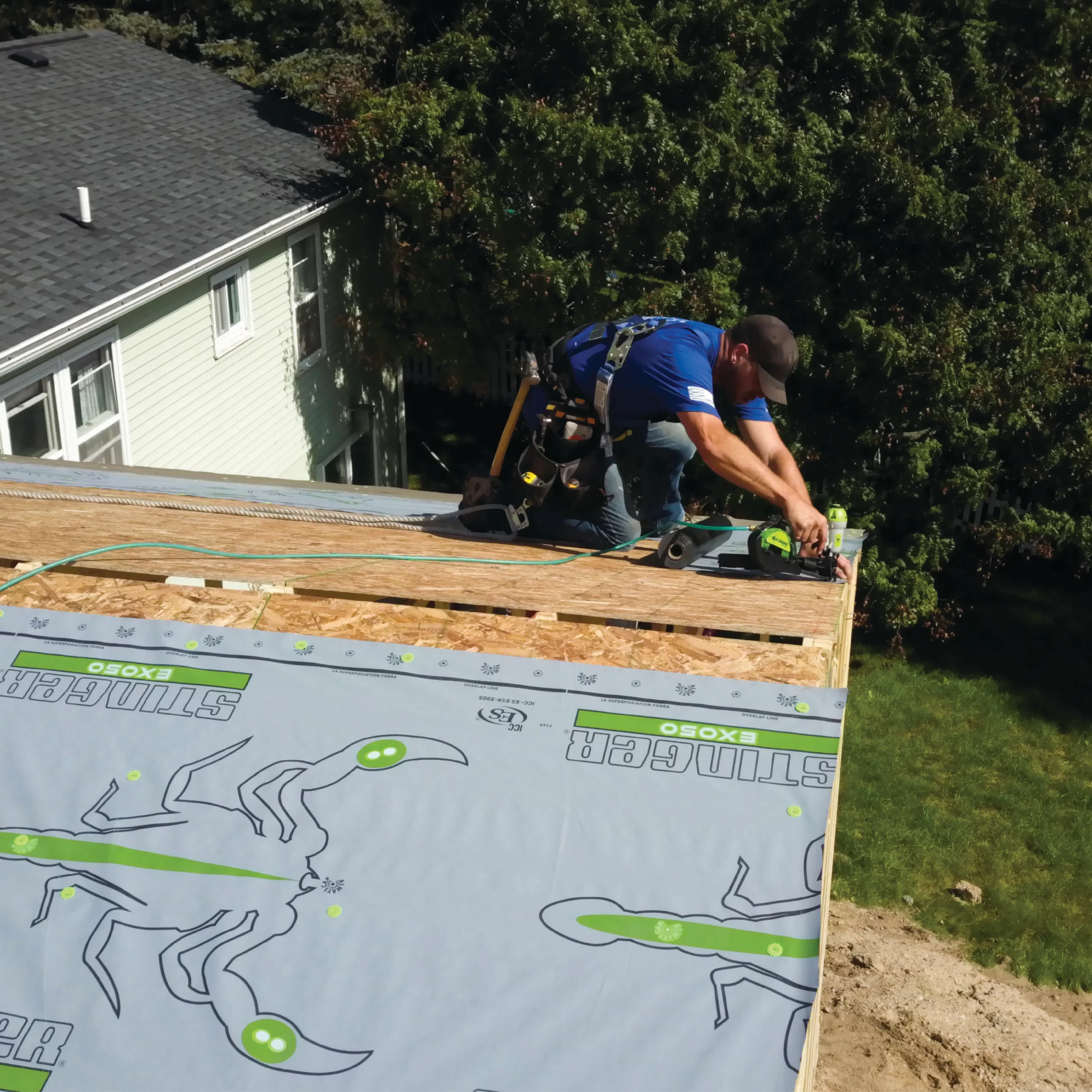 STINGER CN100B Cap Nailer 1-in 15-Degree Pneumatic Roofing Nailer