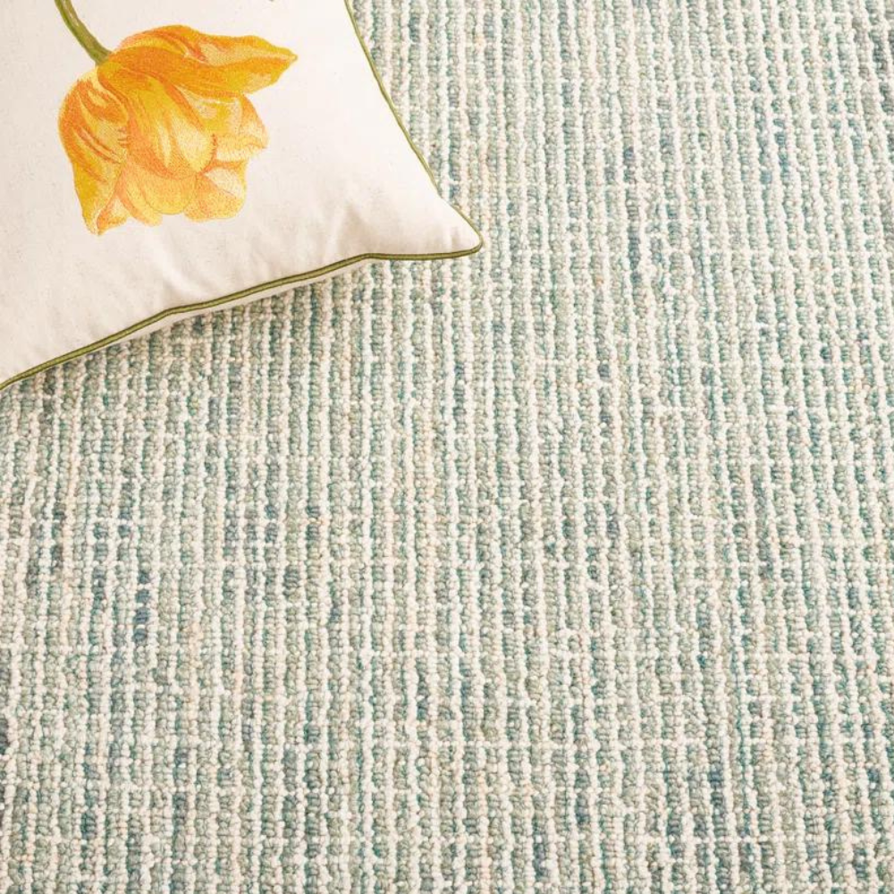 Trent Austin Design Handmade Hand Tufted Green/Ivory Rug. Rectangle 8′ x 10′