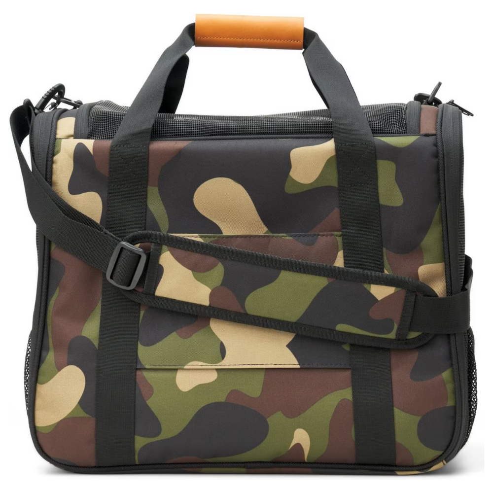 Boulevard Milo Dog Carrier. Camo