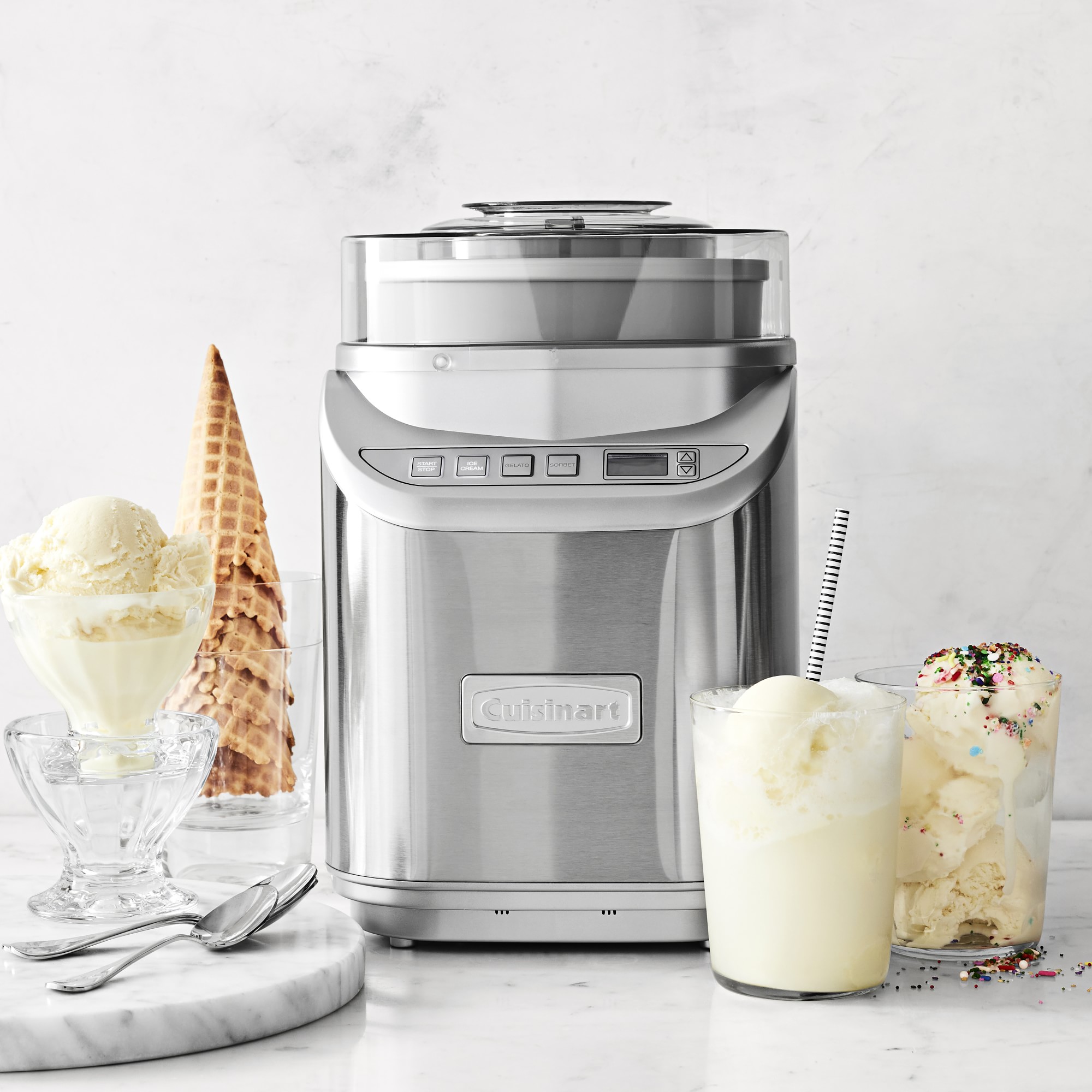 Electric Ice Cream Maker. Ice 70