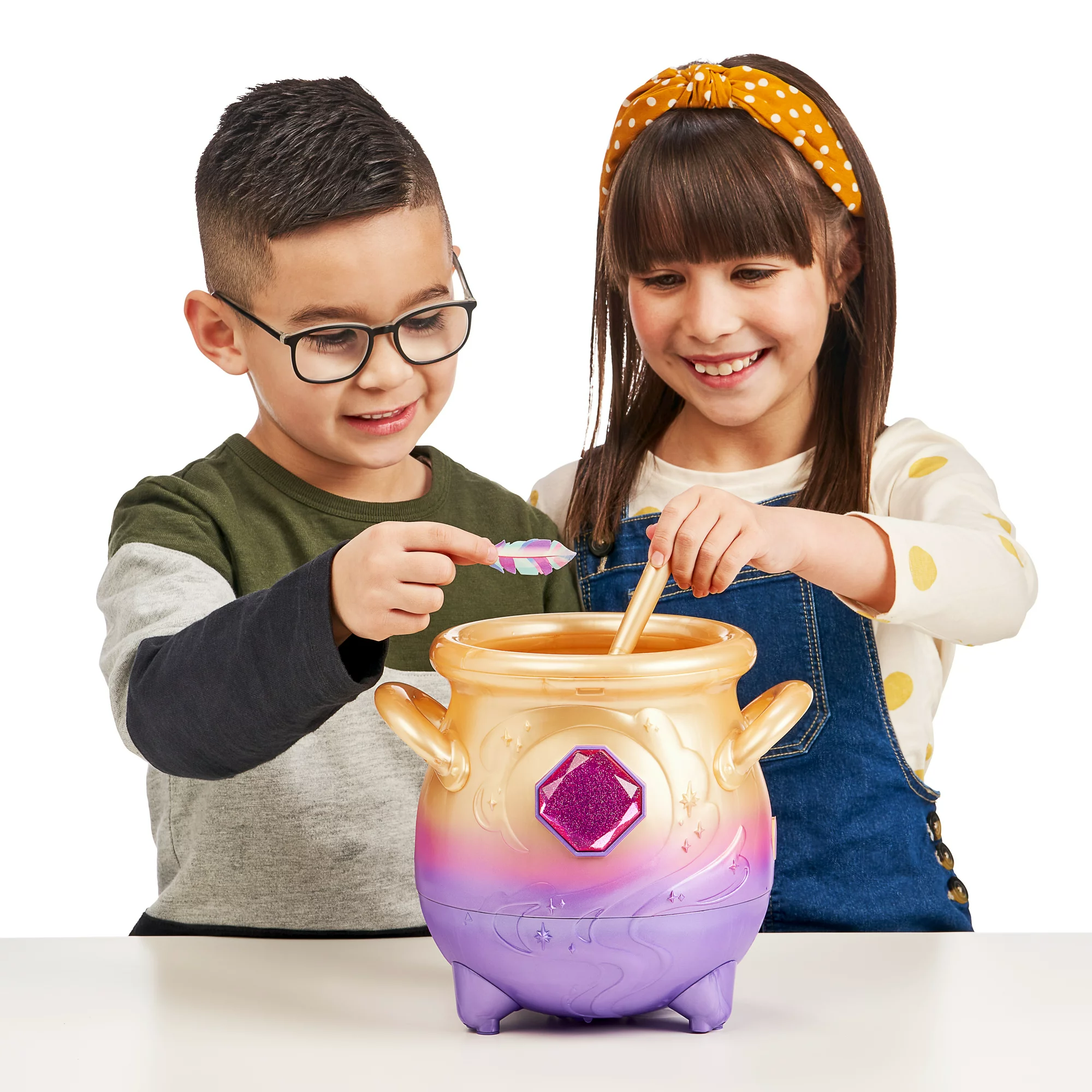 Magic Mixies - Magical Misting Cauldron with Interactive Pink Plush Toy - Electronic Pets