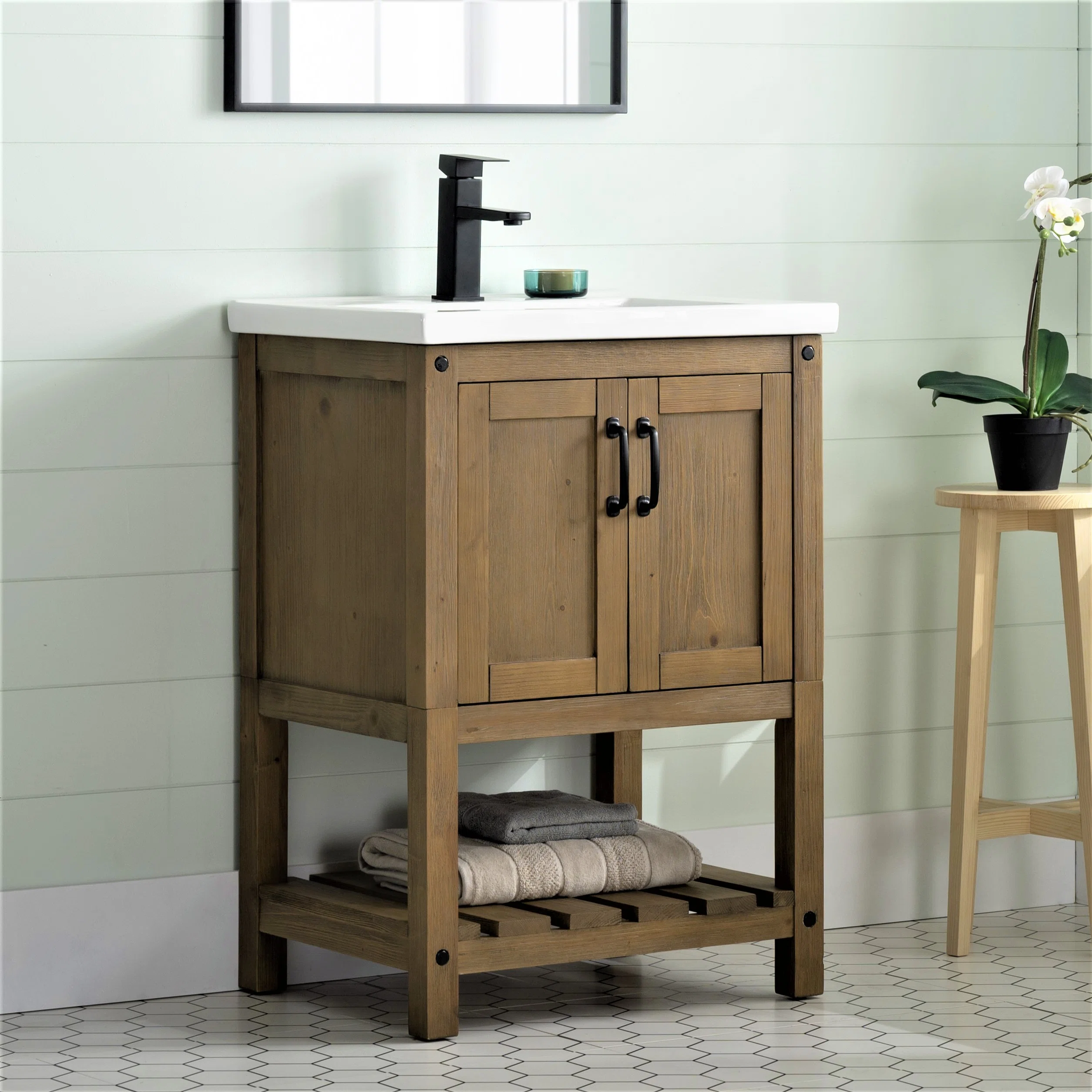 Foundry Select Hort 24” Free-standing Single Bathroom Vanity. Antique Natural