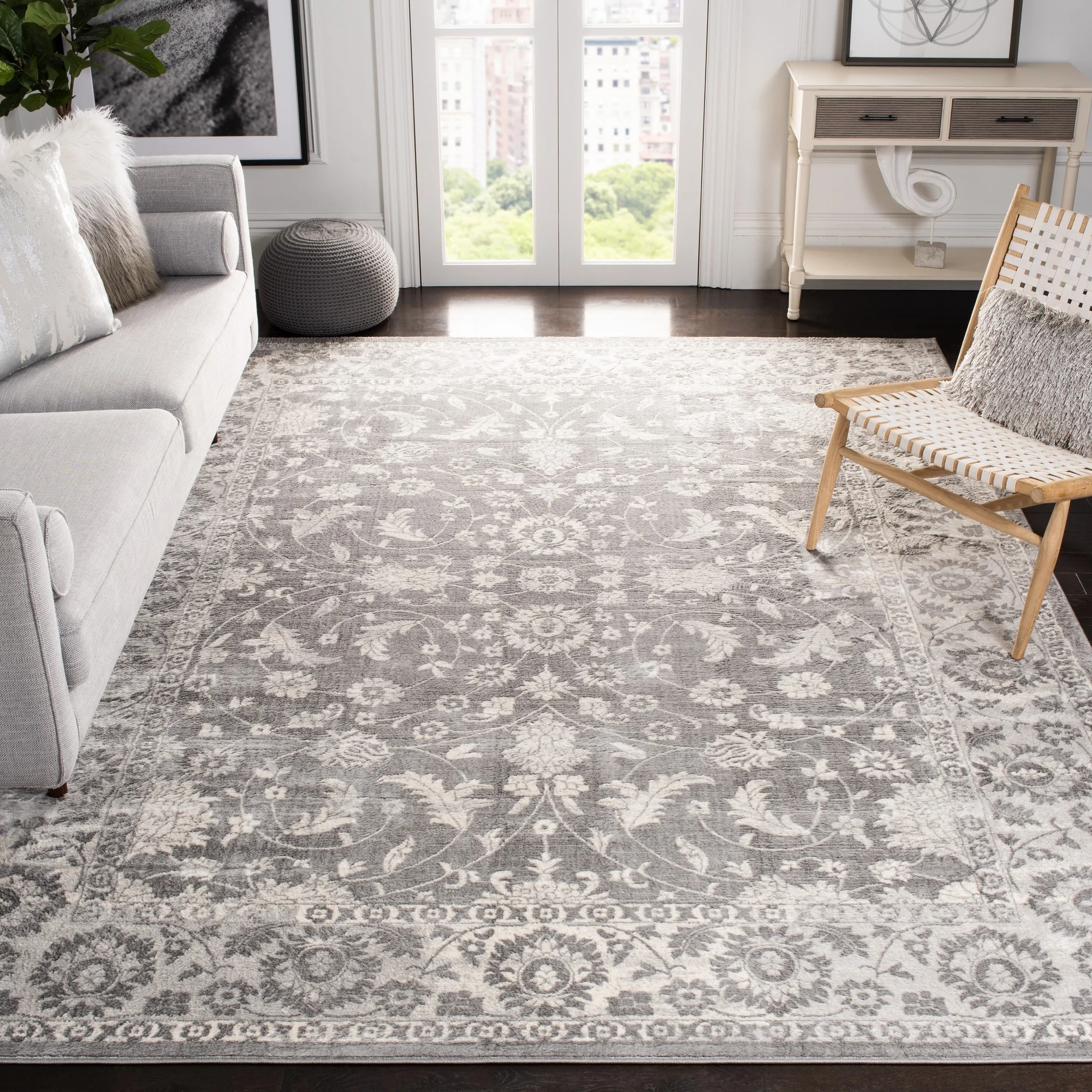Bungalow Rose Llana Machine Woven / Power Loomed Cream/Gray Rug