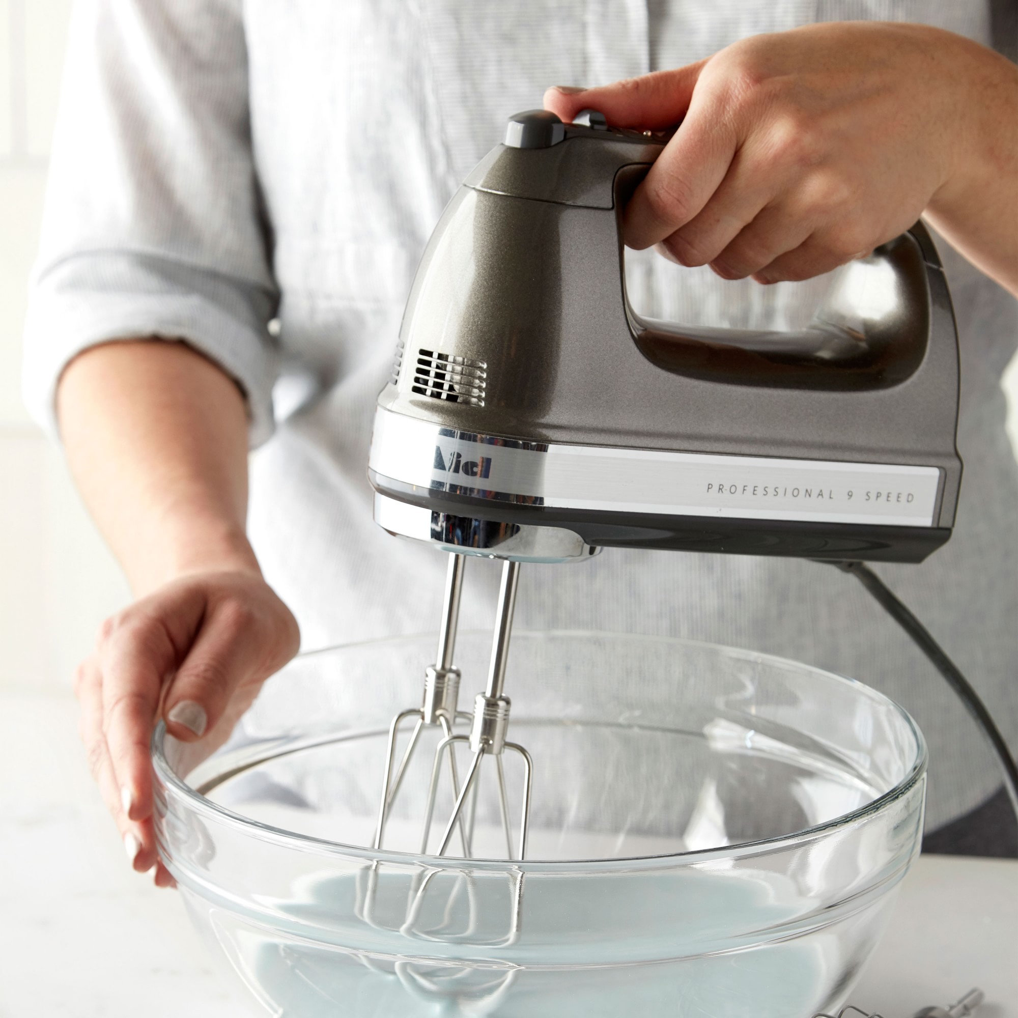 KitchenAid 9-Speed Professional Hand Mixer. Medallion Silver