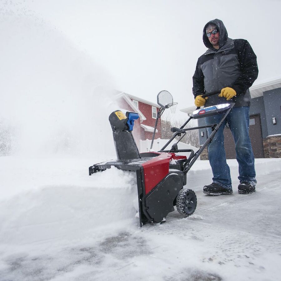 Toro 21 in. (53 cm) Power Clear e21 60V* Battery Snow Blower Bare Tool 39901T