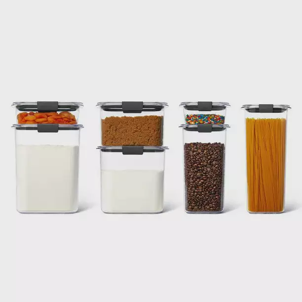Rubbermaid Brilliance Tritan Set of 7 Pantry Storage Containers. Airtight Lids