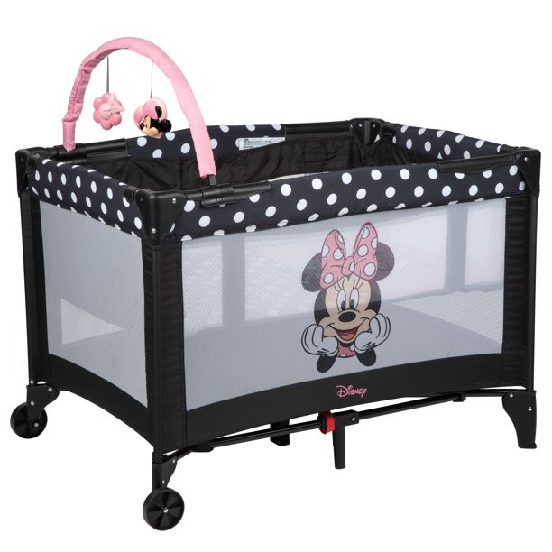 Disney Baby 3D Ultra Play Yard. Peeking Minnie