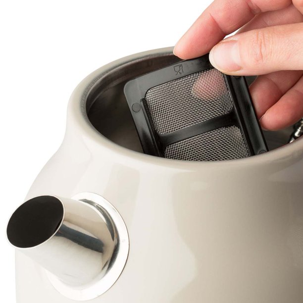 Haden Dorset 1.7 Liter Stainless Steel Electric Kettle With Auto Shut Off. Beige