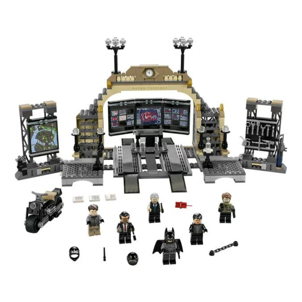 Lego DC The Batman Batcave The Riddler Face-off 76183 Building Set (581 Pieces)