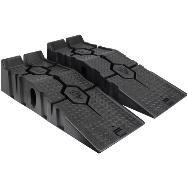 RhinoGear 11912MI RhinoRamps Vehicle Ramp - Pair (16.000lb. GVW)