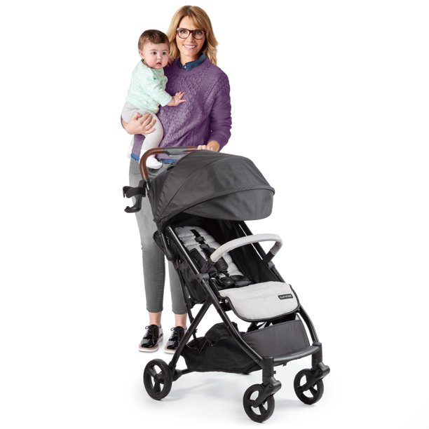 Summer Infant 3D Quick Close CS+ Standard Stroller. Black