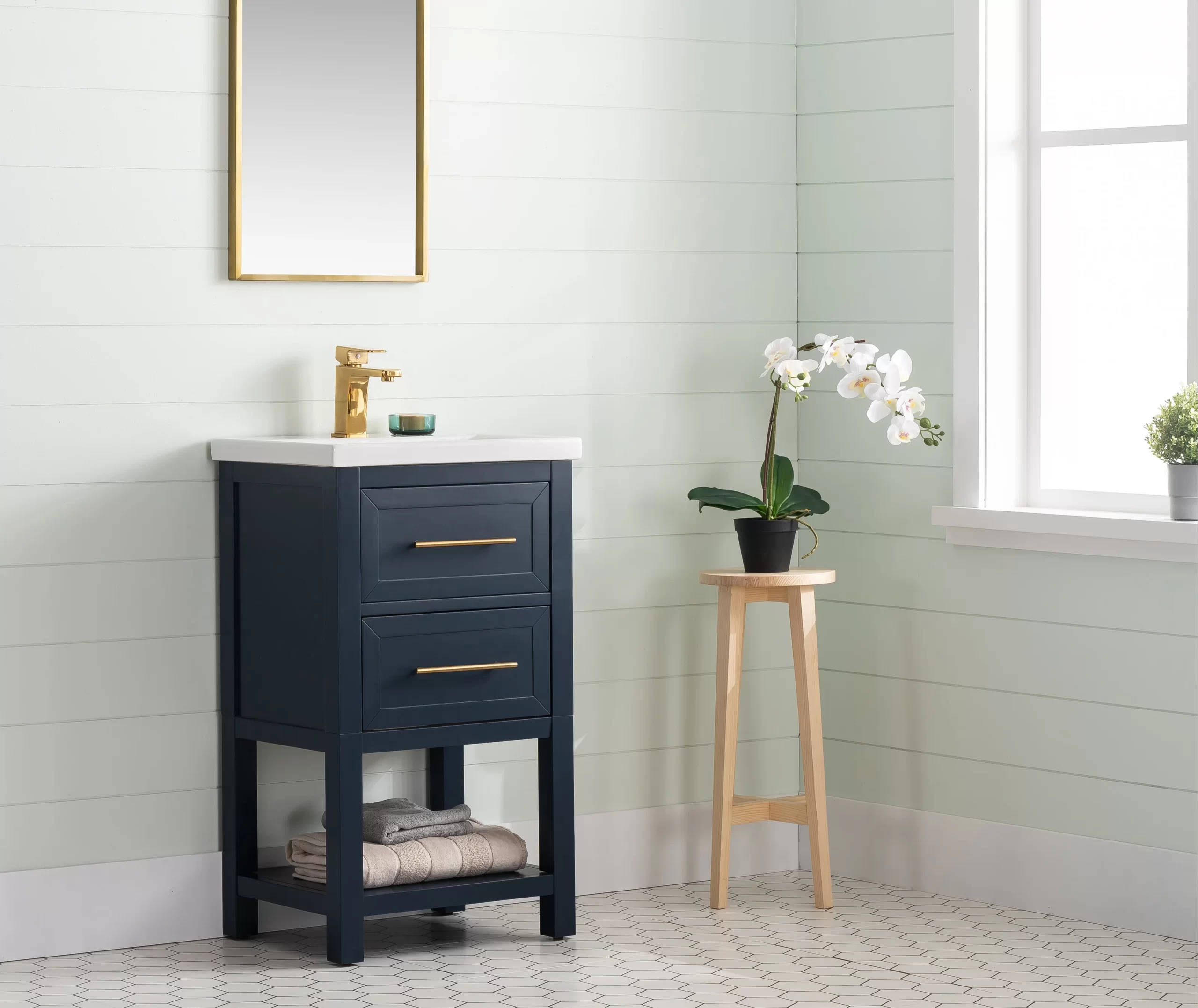 Breakwater Bay Timko 20” Free-standing Single Bathroom Vanity with Ceramic Vanity Top. Blue