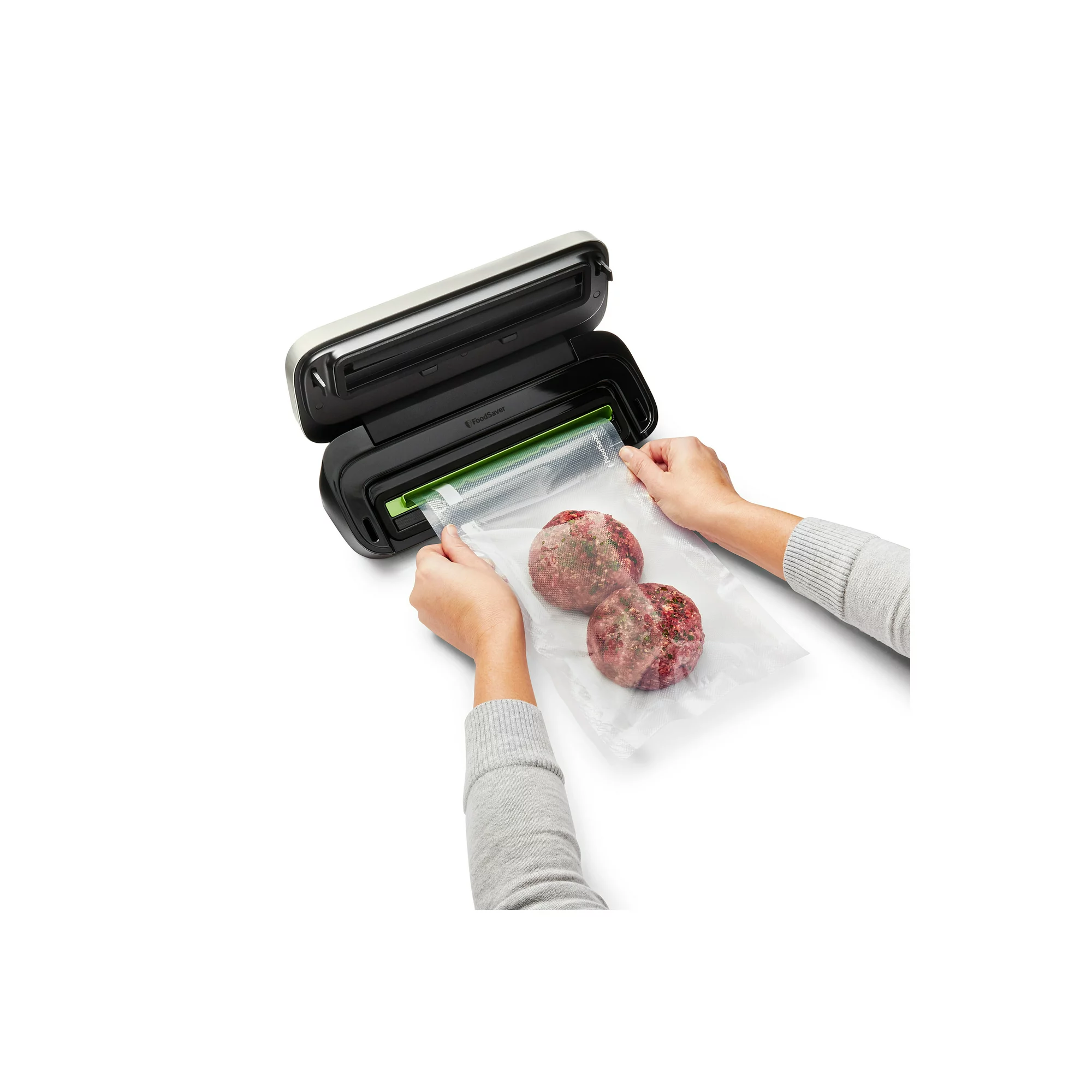 FoodSaver Vacuum Sealer Special Value Pack. Compact Machine with Bags