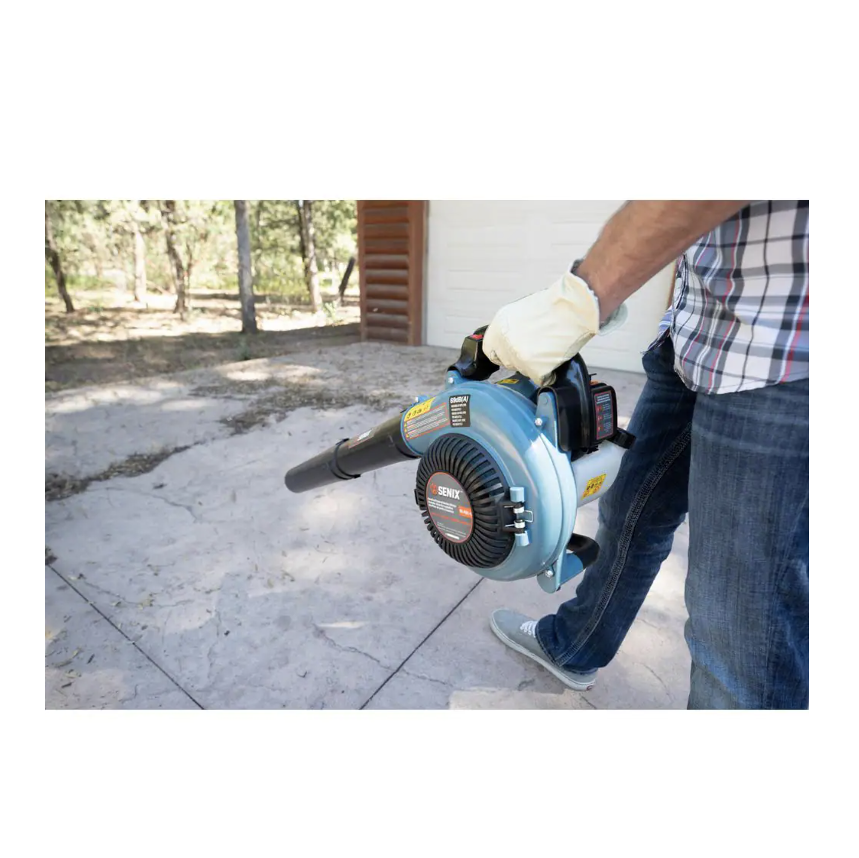 Senix 125 MPH 410 CFM 26.5 cc Gas 4-Cycle Handheld Blower