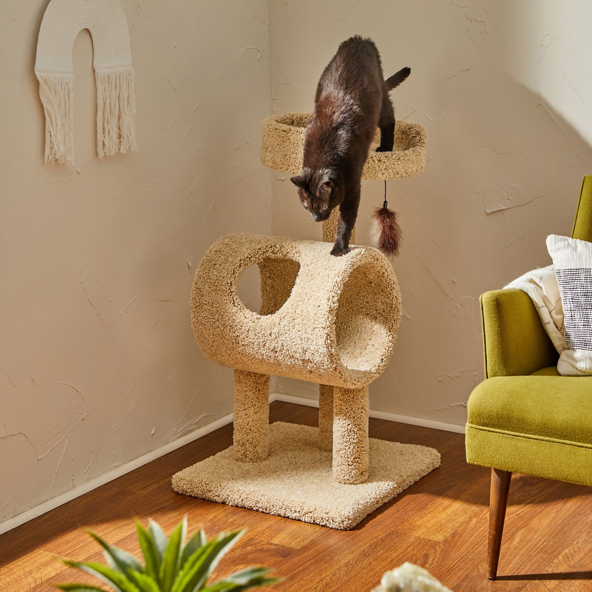 Frisco 35-In Real Carpet Cat Tree With Tunnel. Beige
