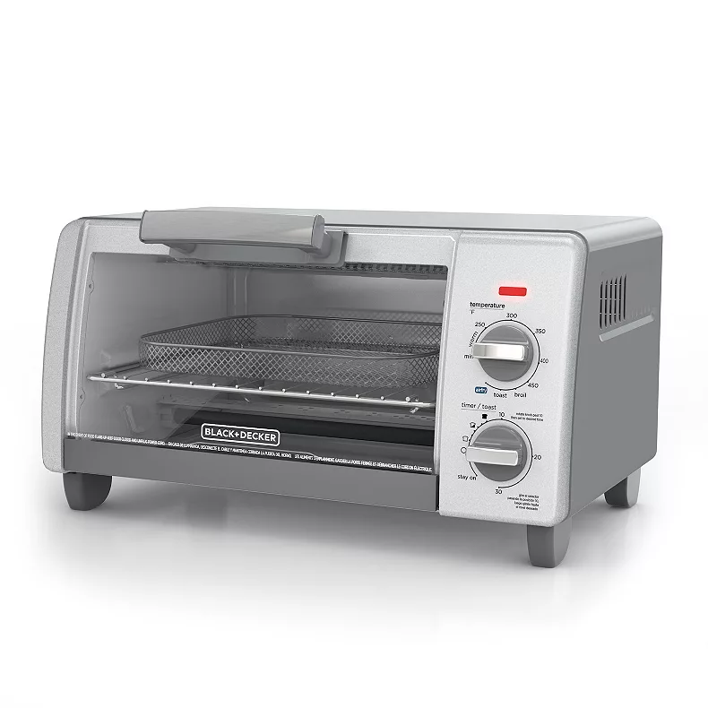 Black+Decker Crisp ‘N Bake Air Fry 4-Slice Toaster Oven