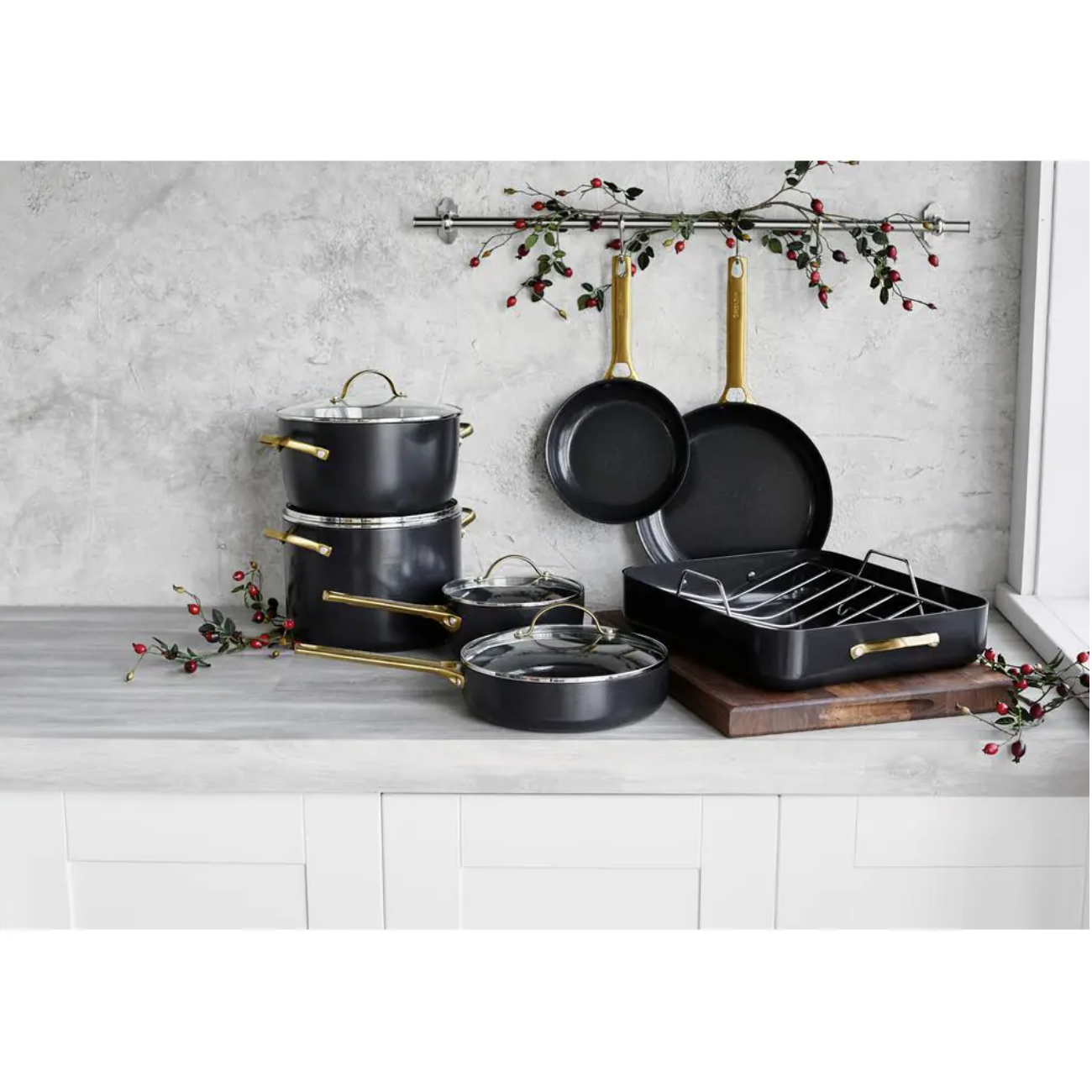 GreenPan Reserve 10-Piece Hard Anodized Aluminum Ceramic Nonstick Cookware Pots and Pans Set in Black