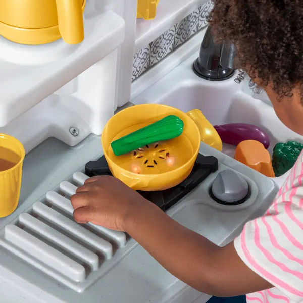 Step2 Cooking Creations Kitchen