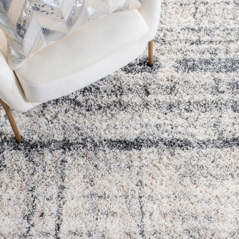 17 Stories Kaylum Machine Woven / Power Loomed Polypropylene Blend Ivory/Gray Rug