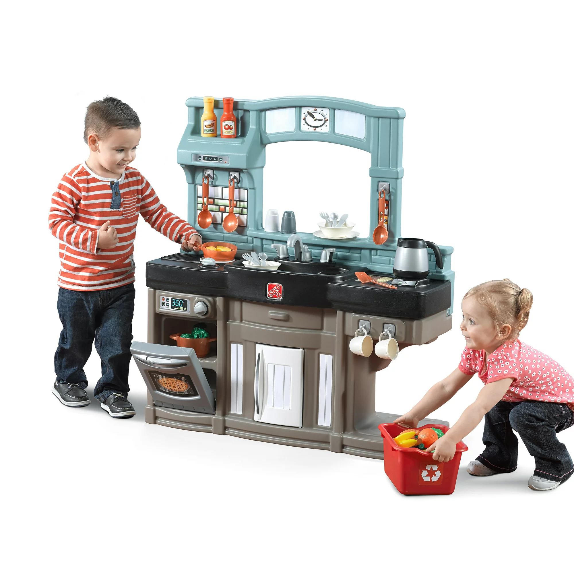 Step2 Best Chef-s Kitchen Kids Play Kitchen Set