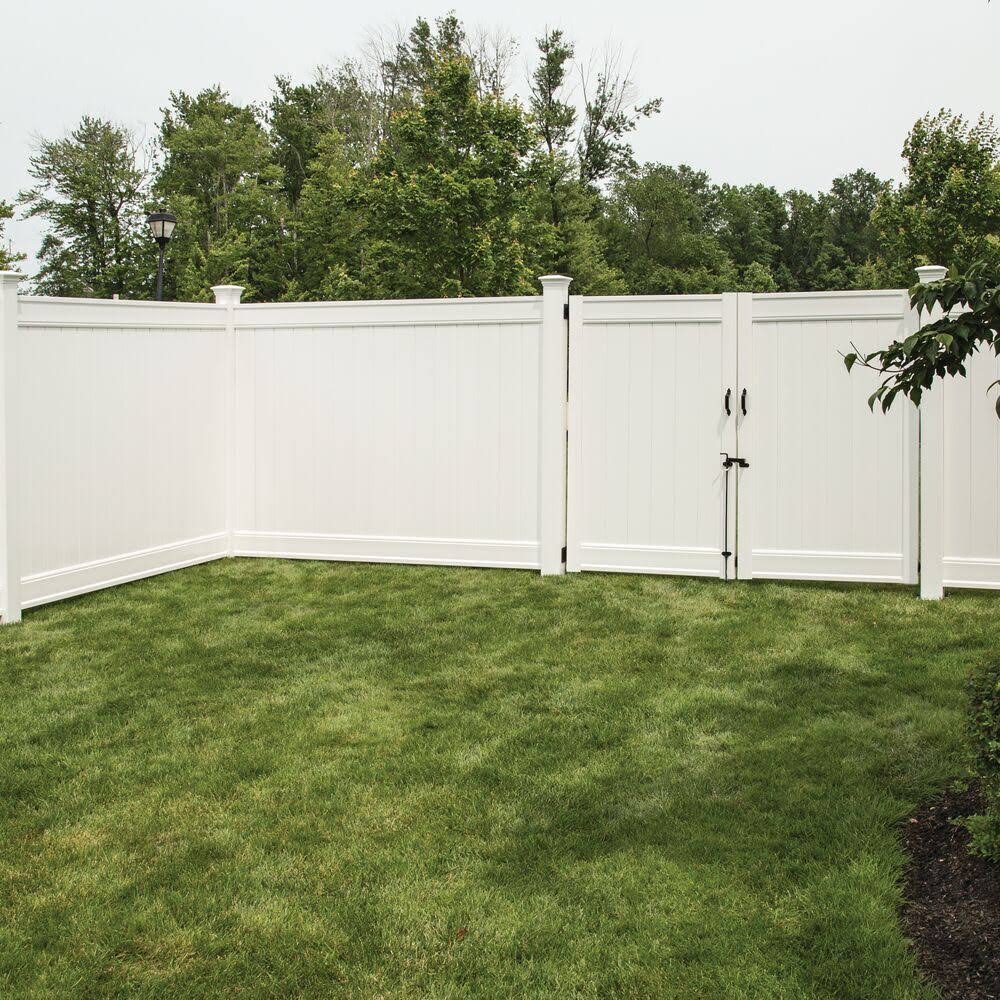 Freedom Emblem 6-ft H x 0.4-ft W White Vinyl Fence Gate 73024826