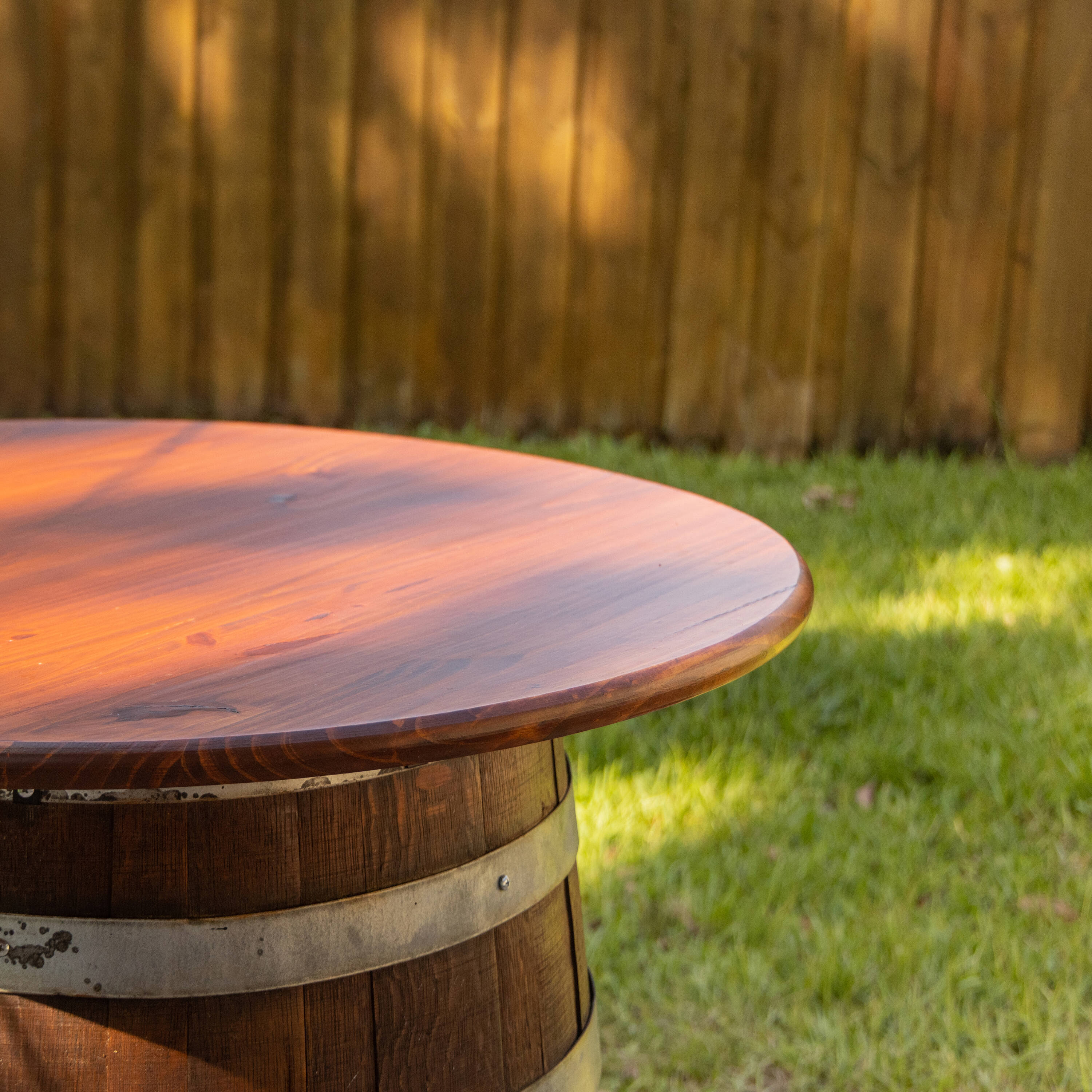 Lowe's Radius Edge Unfinished Pine Board | L5RND174436S