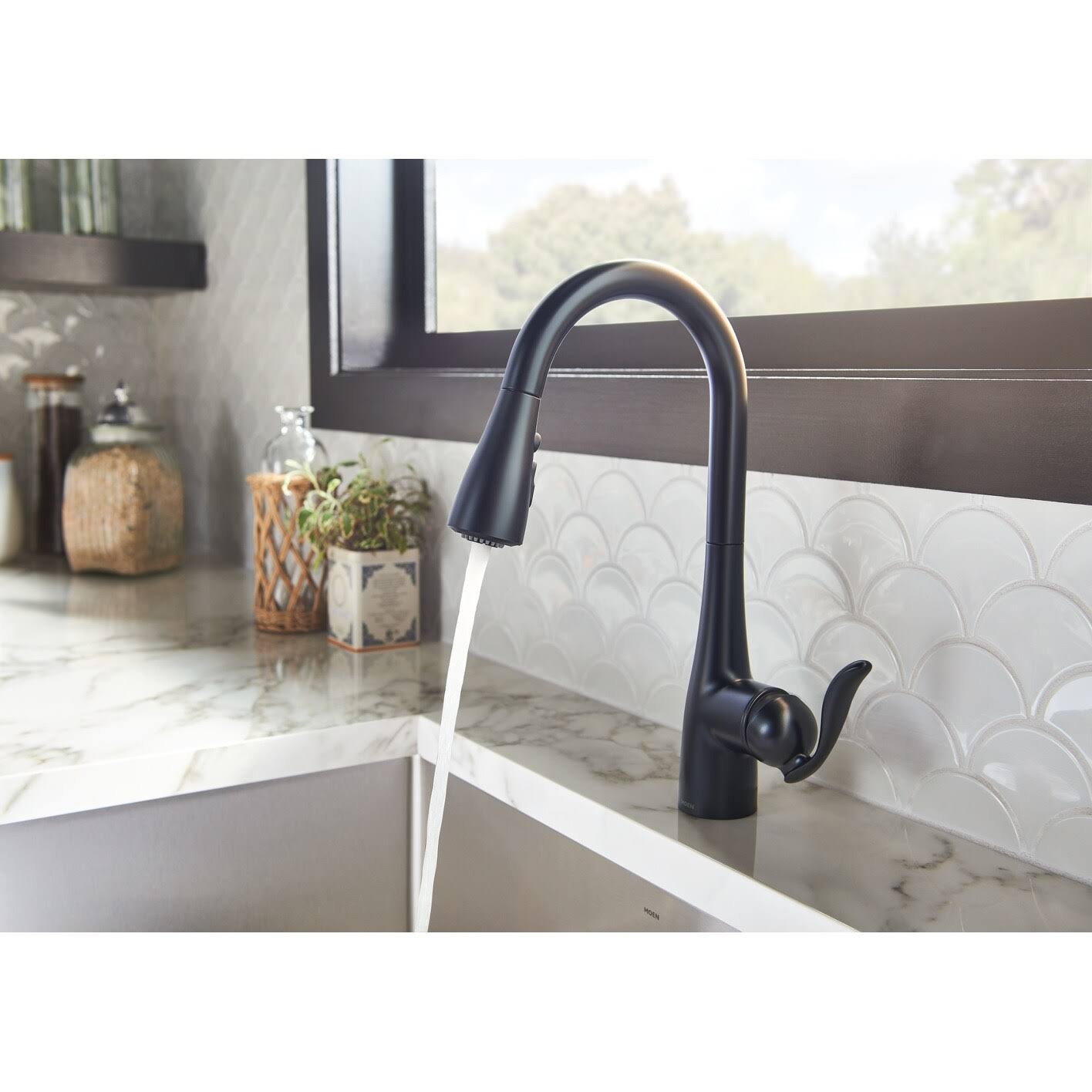 Moen 7594BL Arbor Matte Black One-Handle Pulldown Kitchen Faucet