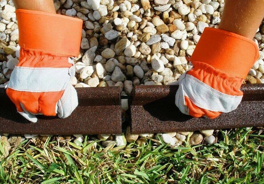 EcoBorder 24 ft No Dig Landscape Edging Black