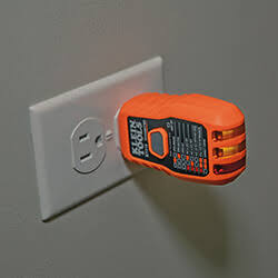 Klein Tools ET310 Digital Circuit Breaker Finder & GFCI Outlet Tester