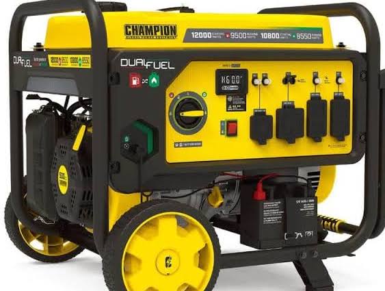 Champion Power Equipment 9500-Watt Dual Fuel Portable Generator with Co Shield