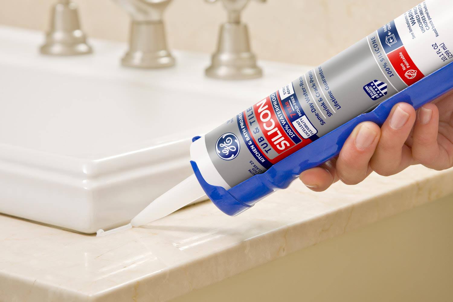 GE Silicone 1 10.1 oz. White Tub and Tile Silicone Sealant Caulk