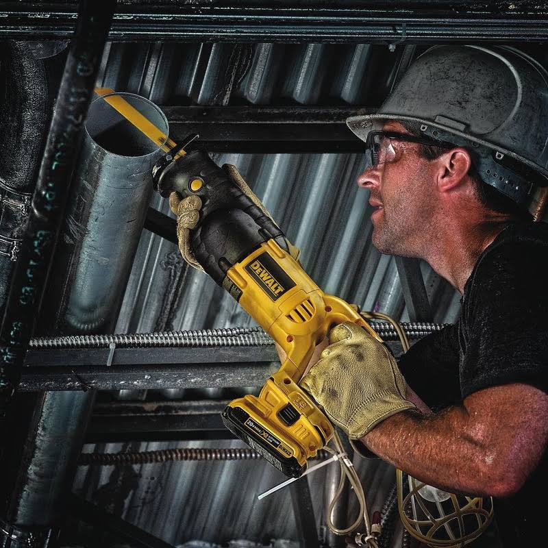 DeWalt DCA1820 18V- 20V Battery Adapter