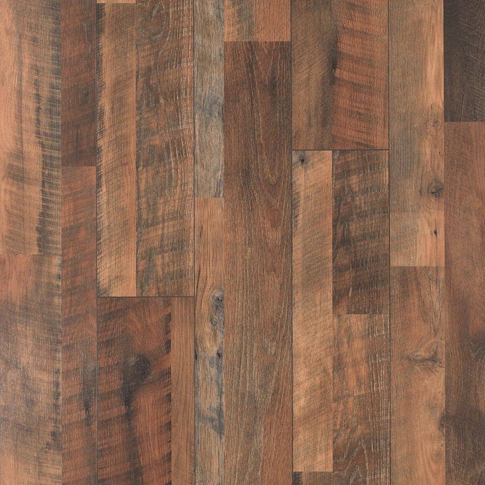 Quickstep Studio + Spill Repel Restoration Oak 10-mm T x 7-in W x 48-in L Waterproof Wood Plank Laminate Flooring | QS101