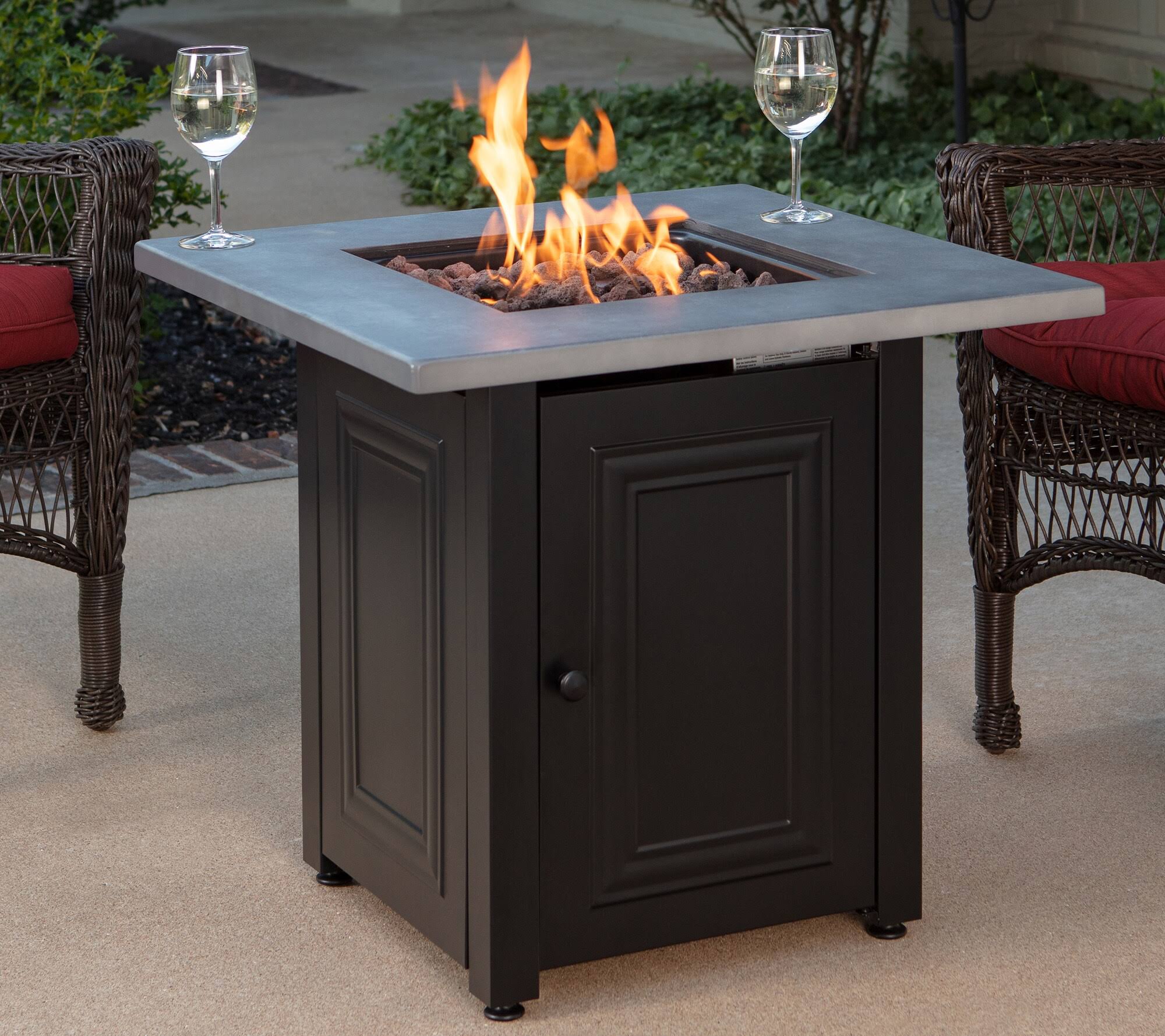 Universal 6-lb Lava Rock | 05003GD