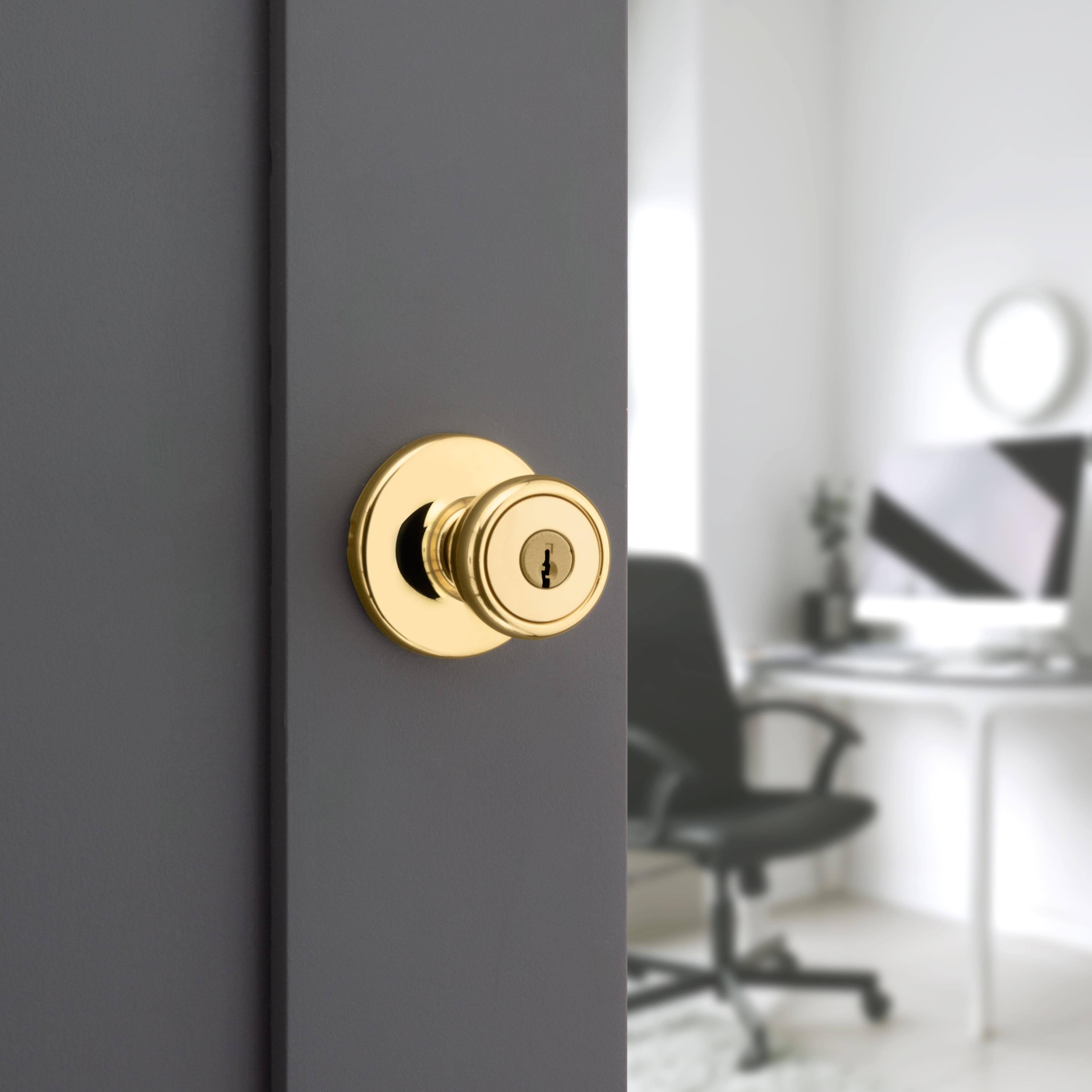 Kwikset 94002-828 Tylo Entry Knob, Polished Brass