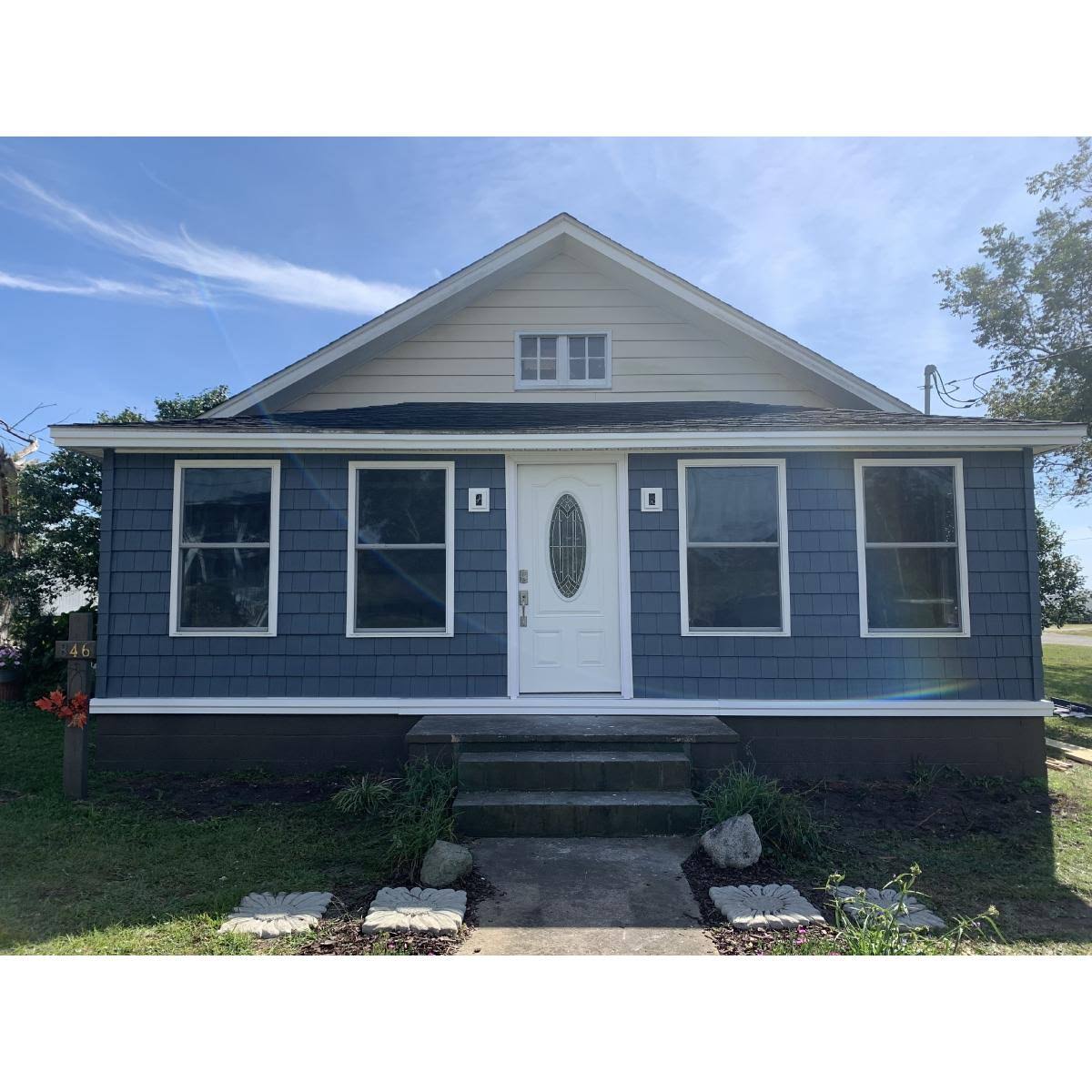 The Foundry 7 inchw x 60 3/4 inchl Exposure, Vinyl Perfection Shingles (34 Panels/Ctn. = 100 Sq. Feet), 248- Cocoa