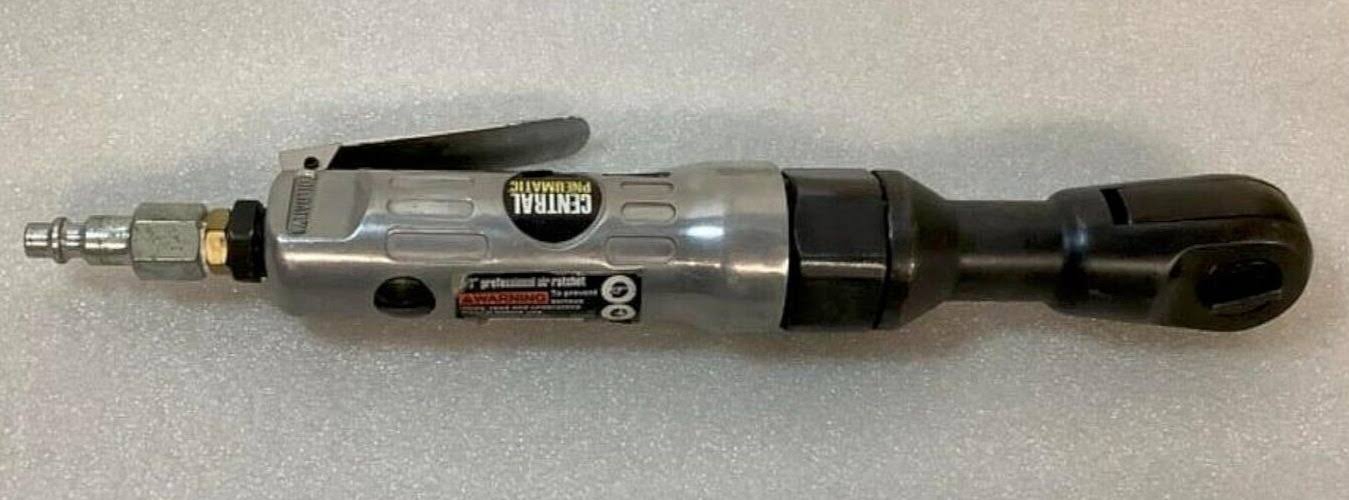 Central Pneumatic 3/8 in. Air Ratchet Wrench